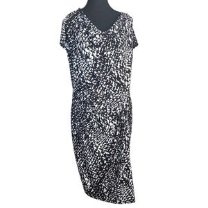 TanJay Black and White Cowl Neck Dress With Ruched Side Size 14